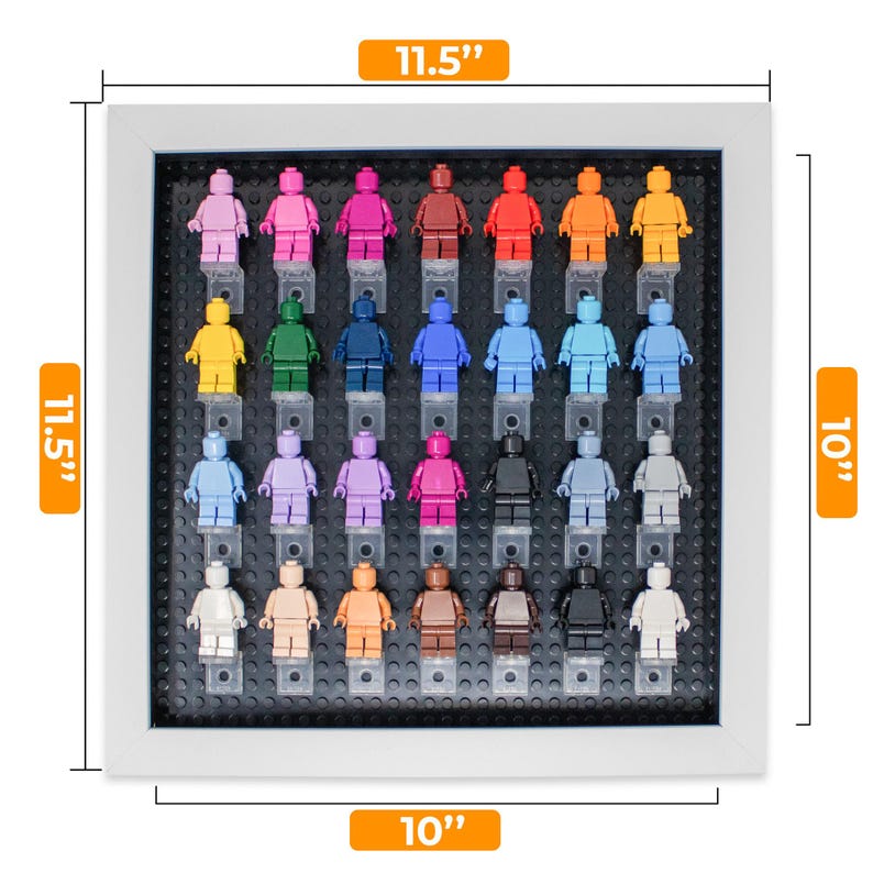 Peut inclure: Un cadre blanc avec un fond noir et 36 petites figurines en plastique de diff&eacute;rentes couleurs. Le cadre mesure 11,5 pouces par 11,5 pouces et a une ouverture de 10 pouces par 10 pouces.