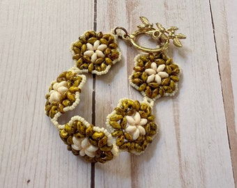 SuperDuo Flower Burst Bracelet