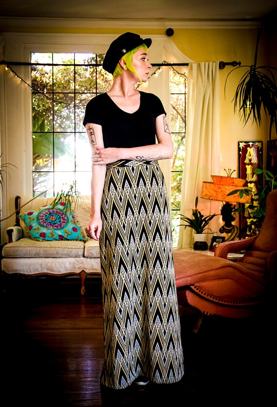 Fun sparkle vintage 70s maxi skirt - image 2