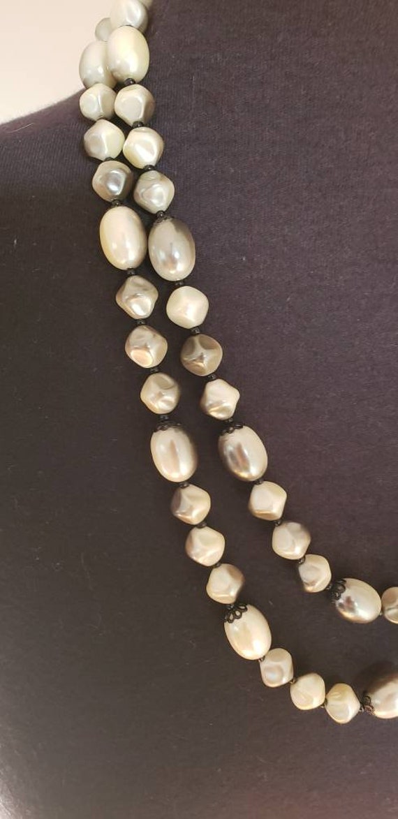 Vintage double strand faux pearl glass beaded nec… - image 5