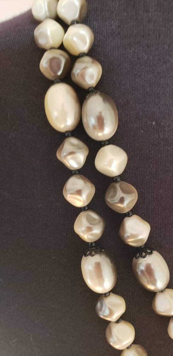 Vintage double strand faux pearl glass beaded nec… - image 7