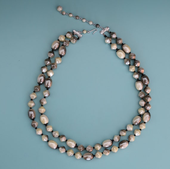 Vintage double strand faux pearl glass beaded nec… - image 1