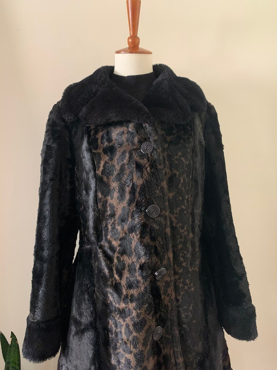 1960s Black Leopard Faux Fur Coat / Medium - image 2