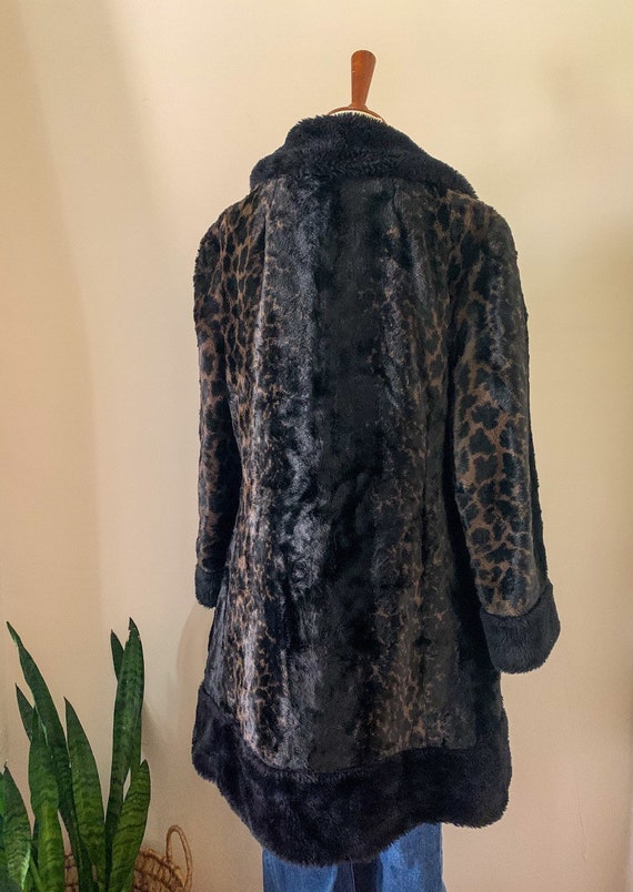 1960s Black Leopard Faux Fur Coat / Medium - image 4