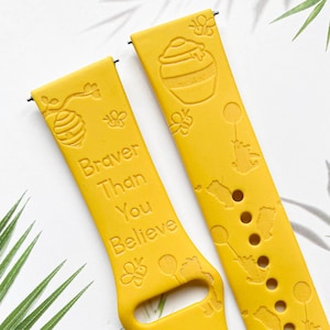 Winnie the Pooh silicone watch band, Disney smart watch band, Fitbit versa Galaxy watch band woman watch strap, 20 22 mm width.