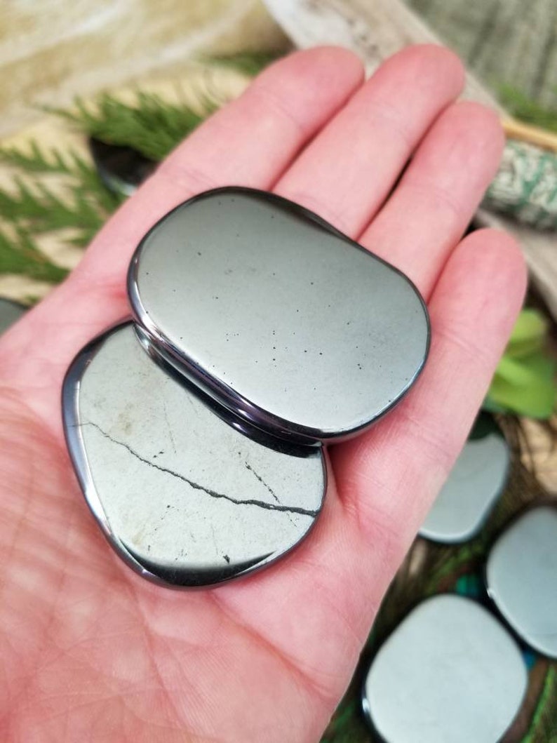 Hematite / Worry Stone / Thumb Stone / Smooth Hematite / Non image 2