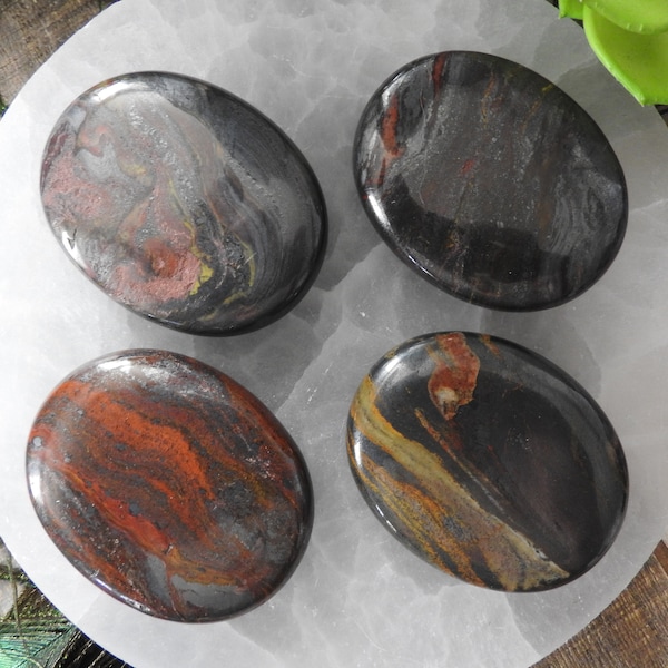 Tiger Iron / Tiger Iron Worry Stone / WORRY STONE / Tiger's Iron / Mugglestone / Red Jasper / Gold Tigers Eye / Hematite / Hand Polished