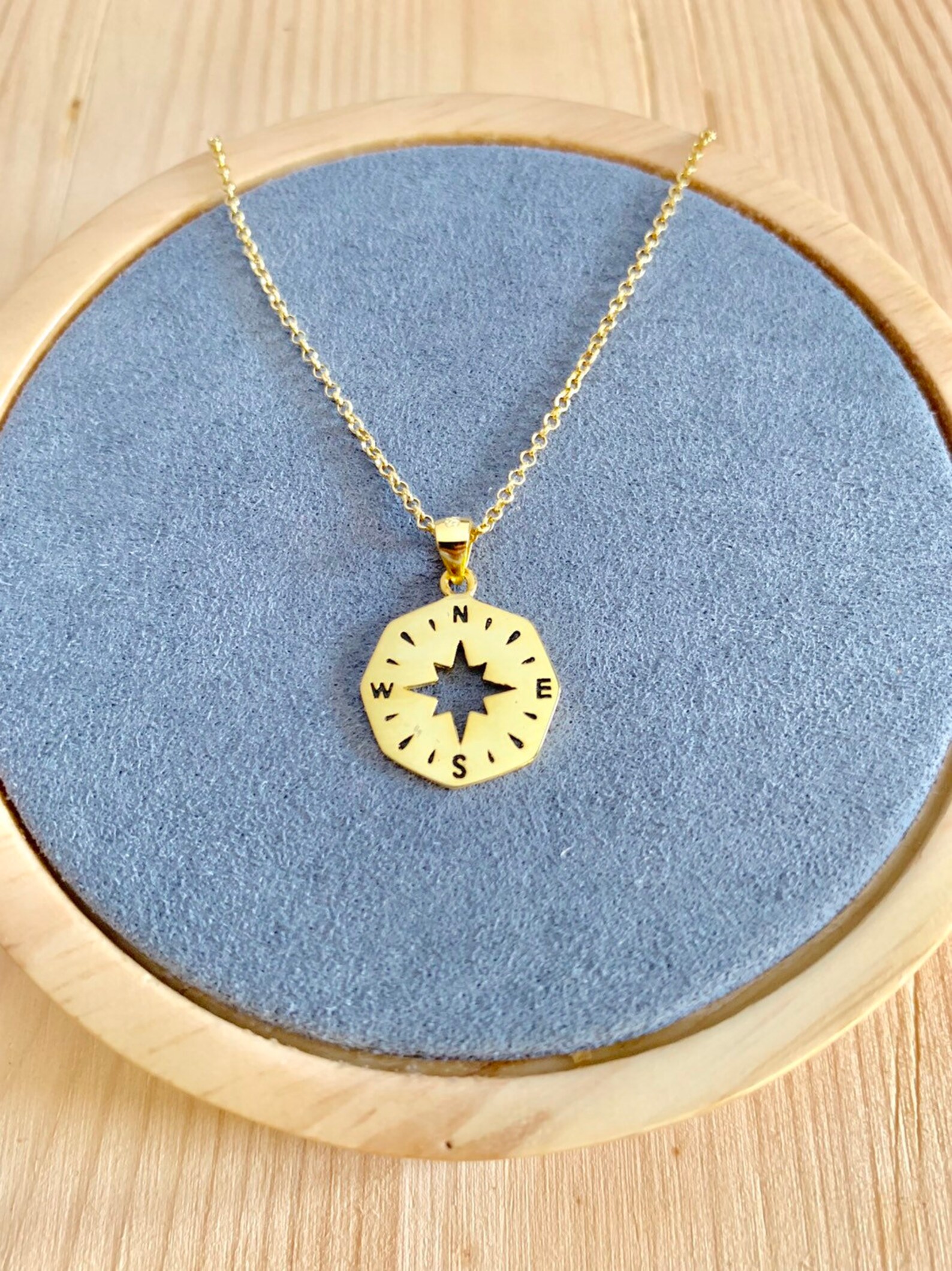 Gold Compass Charm Necklace for Women Dainty Compass Jewelry Etsy
