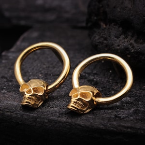 SKULL EARRINGS 24K GOLD Filled - Sterling Silver Stull Earrings - Round Earrings With Skull Charm . Solid Silver Earrings - Gothic Jewelry