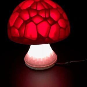 Magical 3D Printed LED Mushroom Table Lamp - Perfect for Ambiance and Decor