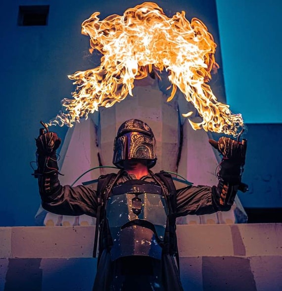 Mandalorian Crusader helmet