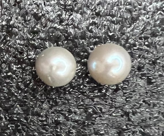 New solid 925 sterling silver pearl stud earrings