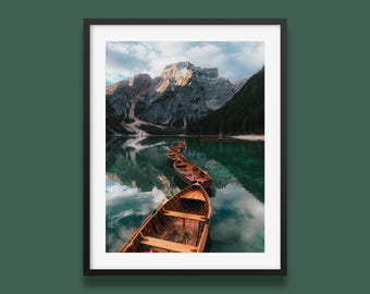 Impresión del Lago di Braies: Lago Dolomitas, Fotografía de Montaña, Arte Mural de Naturaleza