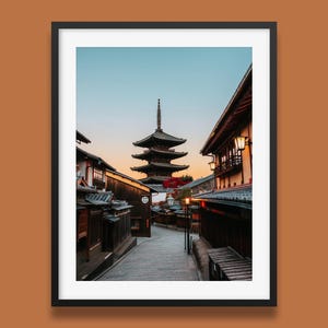 Impresión de una antigua calle de Kioto / Impresión artística de la pagoda de Yasaka / Arte mural de Higashiyama / Póster de un antiguo templo japonés