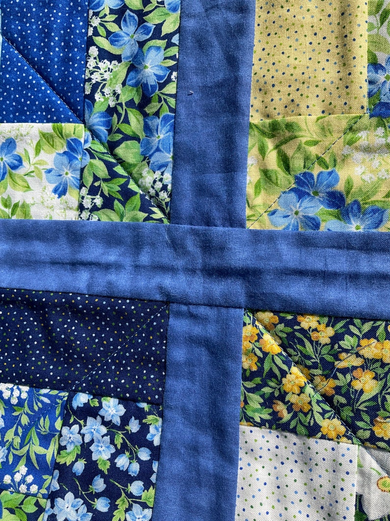 Large patchwork quilt image 5