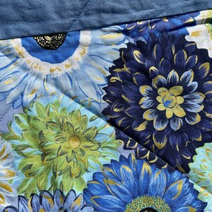 Large patchwork quilt image 6