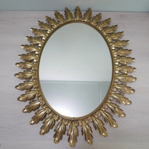 Large oval sun mirror - 1960s - Deknudt - Belgium - vintage - Acanthus - yellow copper