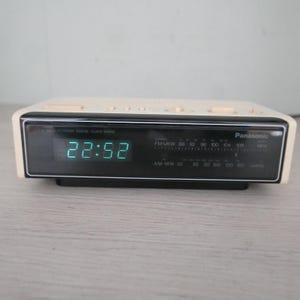 Japanese Radio Clock - Etsy