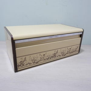Brabantia bread box - Netherlands - vintage 1970s - beige metal