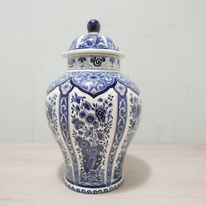 Delft blue lidded vase - Netherlands 1970s - ceramic - Royal Sphinx by BOCH - vintage lidded jar vase