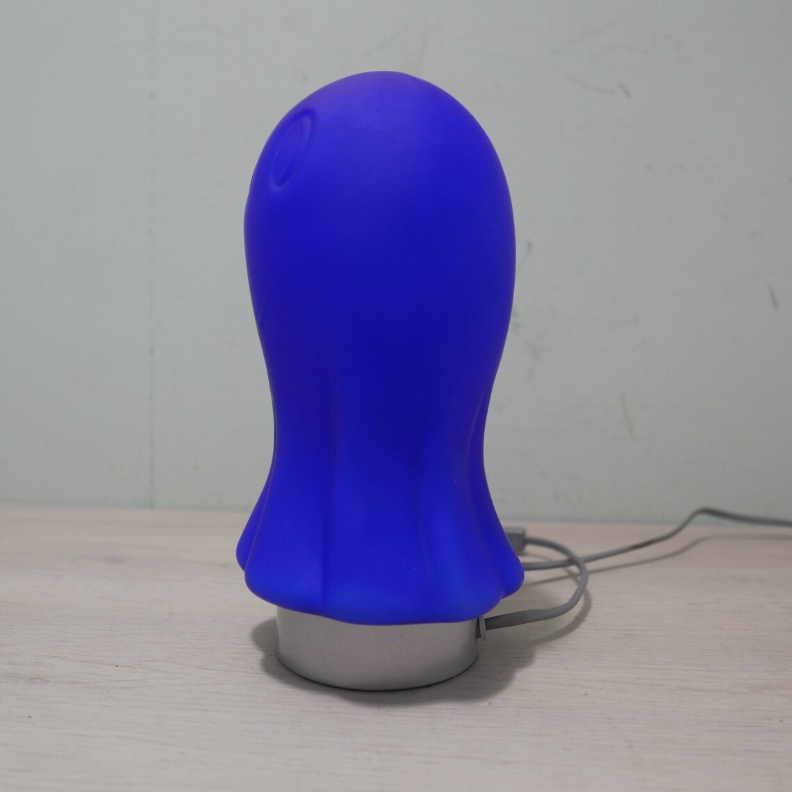 Vintage tafellamp - EGLO - blauw glas - 1980 - schemerlamp - nachtkastlamp, foto 2 di 5