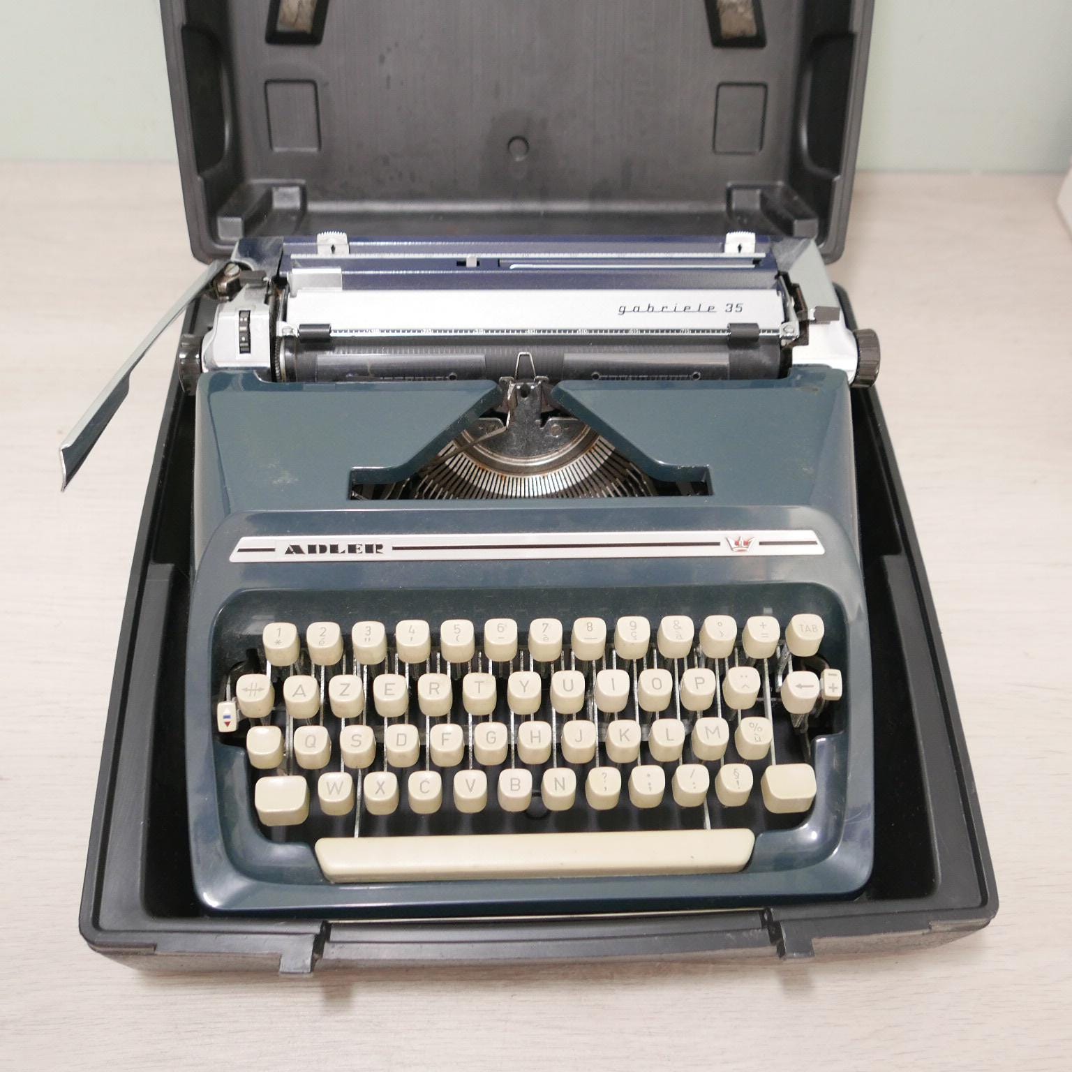 Typewriter Adler Gabriele - Etsy