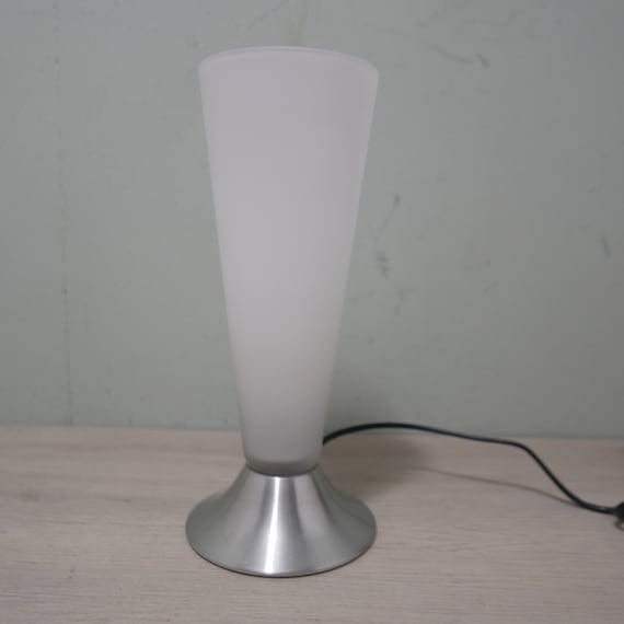 Vintage wit glazen tafellamp - HALA - Nederland - 1980
