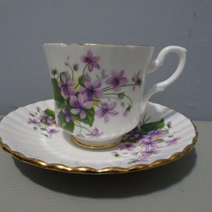 Tasse et soucoupe en porcelaine vintage - Hôtesse Vaisselle - Angleterre
