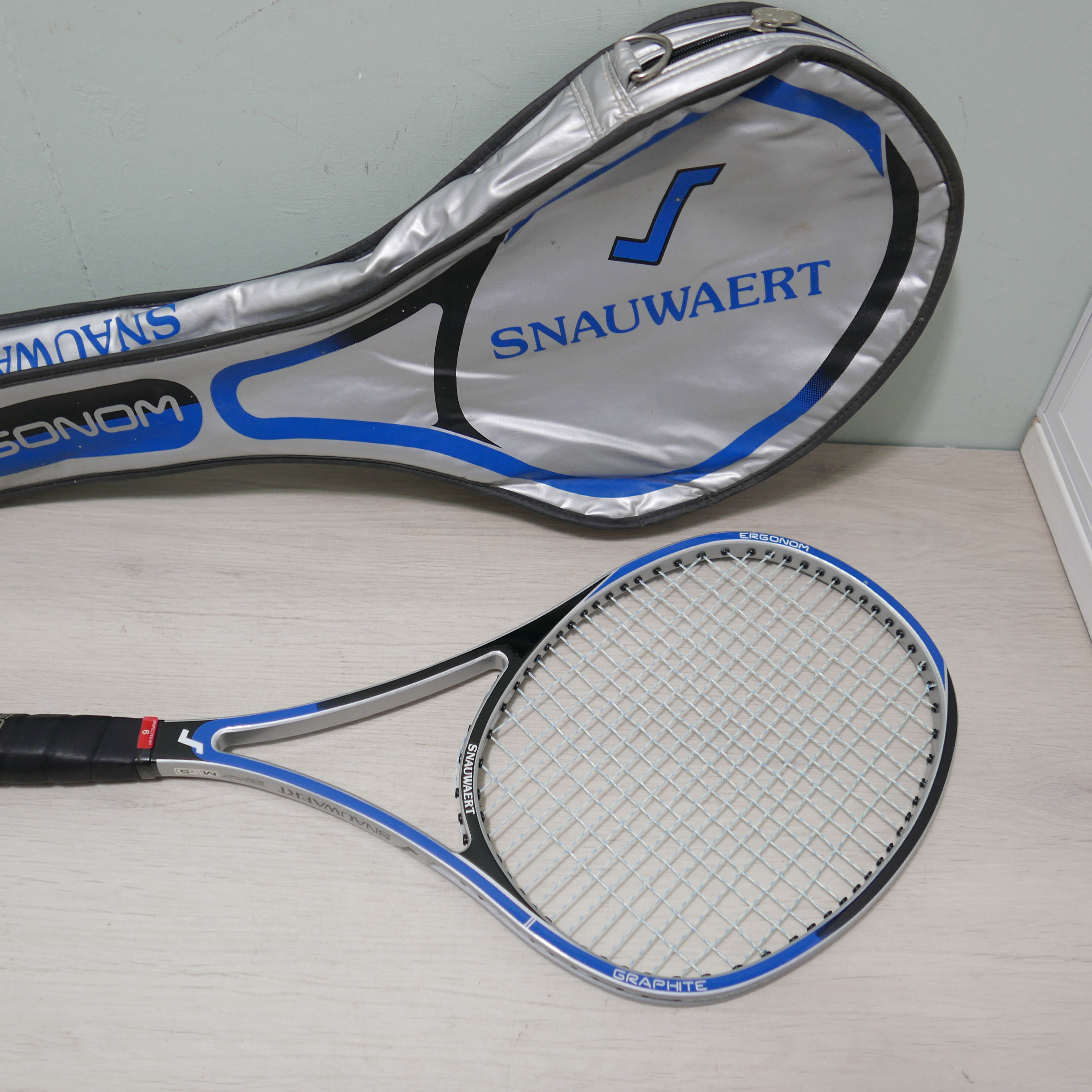 Raquette de tennis ancienne Snauwaert Expert