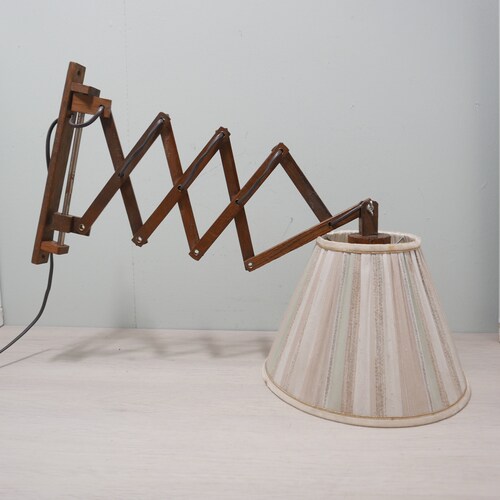 Vintage wooden scissor shops lamp - 1950/1960 - wall lamp