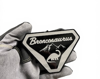 Auto Kotflügel Emblem Gravierte Broncosaurus Auto Abzeichen Logo Multicolor LKW OffRoad 4x4 Suv LKW Auto-sicherer Kleber Einfache Installation