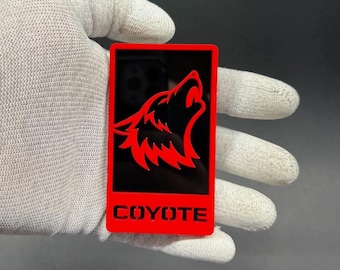 Emblema personalizzato 5.0 Coyote per auto, portellone posteriore, griglia, montaggio bagagliaio, stile aggressivo da corsa
