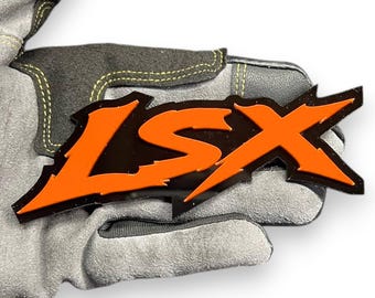 Emblema personalizzato LSX SHARP 3D per auto, multicolore, in acrilico, per griglia/bagagliaio, stile aggressivo da corsa, adesivo sicuro per auto!