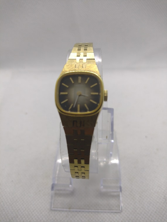 Vintage womens seiko shop watches for sale