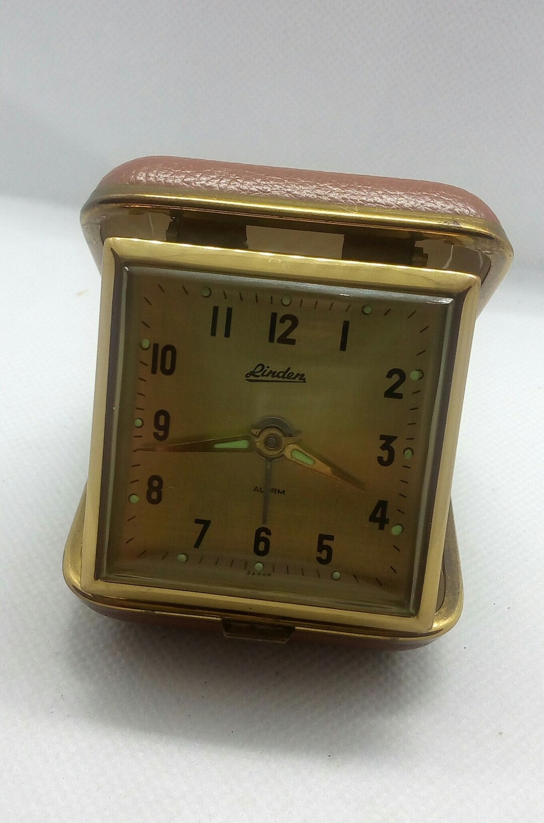 Linden Wind up Clock Vintage1970's Clock Alarm Clock Travel Alarm Clock