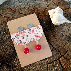 Orecchini di carta fiori rossi,paper earrings,  orecchini pendenti, boucles d'oreilles