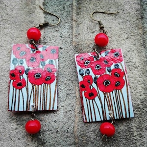 Paper poppy earrings, paper earrings, pendant earrings, boucles d'oreilles