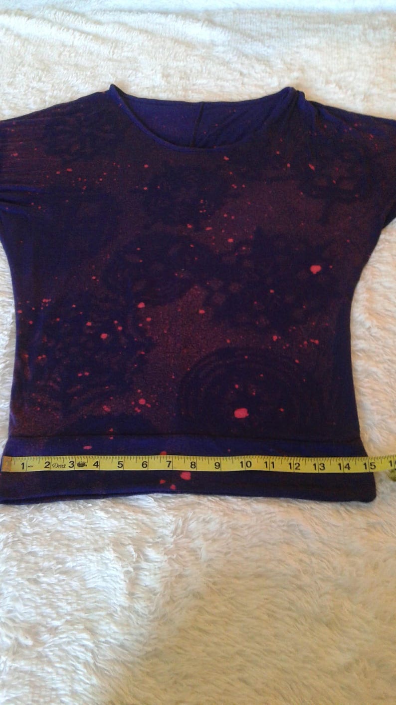 paper snowflake stencil dye purple snowflake shirt bleach dye shirt paper snowflakes shirt Snowflake tee purple dolman sleeve top
