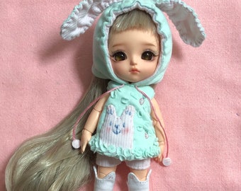 Bunny in Rainy outfits for Lati Yellow