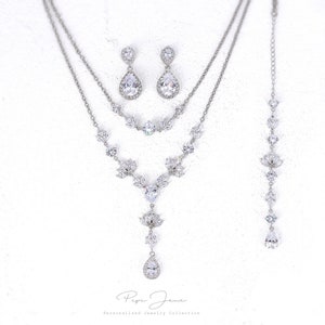 Wedding layered Necklace set Wedding Bridal earrings Zirconia Necklace Wedding Jewelry Bridal Jewelry Bridal Backdrop Necklace set Rei