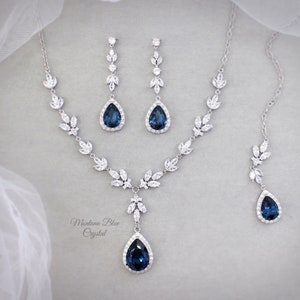 Gold Backdrop Necklace For Women - Rhinestone Body Chain Jewelry For Wedding, Bridal, Beach, Summer