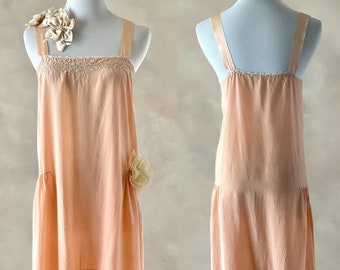 Vintage 20s Chemise, 1920s Peach Silk Chemise with Embroidery, 1920s Silk Lingerie, M