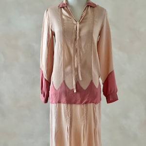 Vestido vintage de los años 20, estilo art déco de seda rosa de los años 20, talla XS