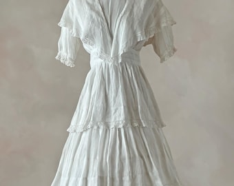 Antique Victorian Dress, 1850s Wedding Ensemble with Hoop, Collectible Vintage Fashion, S/XS