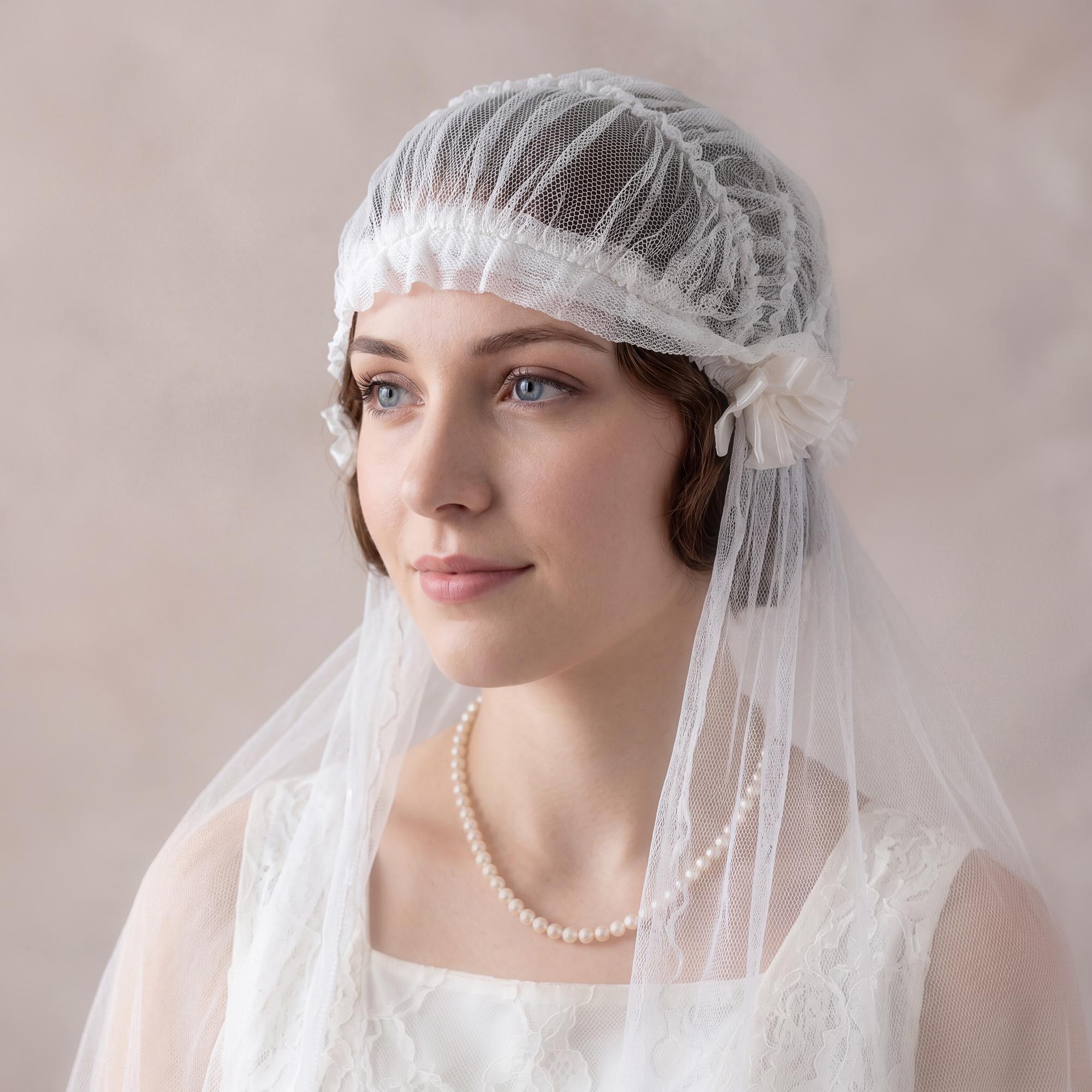 Lace Headpiece Vintage - Etsy display picture 2