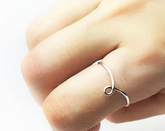 Dainty Loop Ring • Silver Sterling Loop Ring • Gift for her • Minimalist Ring • Elegant ring • Stackable Ring