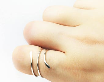 Dainty Silver sterling wrap ring • Gift for her • Minimal Wrap Ring • Delicate ring • Elegant Ring • Stackable Ring