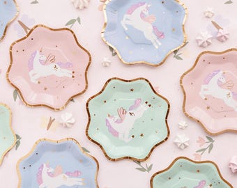 Platos de unicornio - Platos de papel de unicornio pastel con borde dorado - Platos de fiesta en azul, rosa y verde - Decoraciones de cumpleaños de unicornio - Paquete de 6