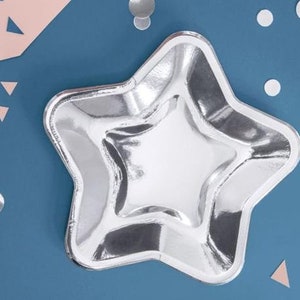 Large Silver Star paper Party Plates - Pack of 6