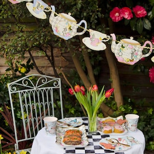 Alice in Wonderland Teapot Bunting - Mad Hatter&#39;s Tea Party - Birthday Party Garland - Wedding Decor - Afternoon Tea Party Decorations